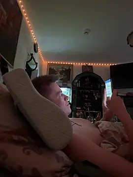 Toyjungee online show from December 17, 2025, 1:50 pm