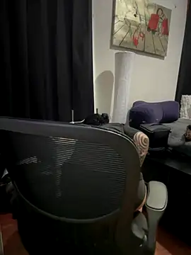 kimmiakiss22 online show from October 1, 2025, 10:05 pm