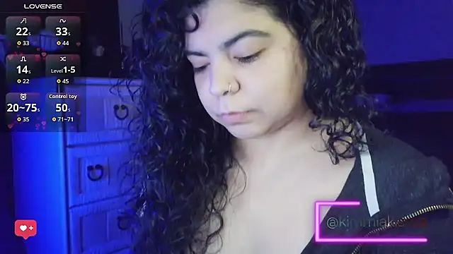 kimmiakiss22 online show from March 5, 2026, 1:56 am