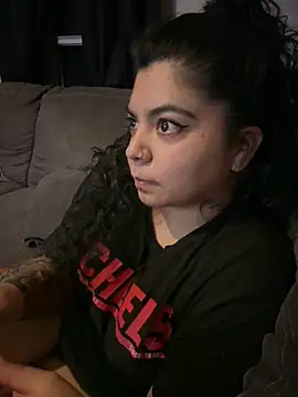 kimmiakiss22 online show from March 21, 2026, 3:55 am