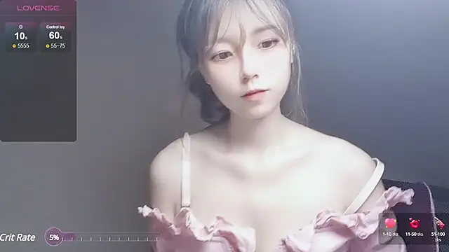 Snapshot of VaerySaenz chatting on December 13, 2024, 10:51 am VaerySaenz online show from December 13, 2024, 10:51 am