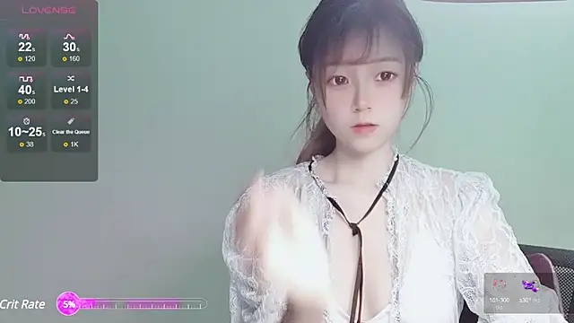 Snapshot of VaerySaenz chatting on December 28, 2024, 12:57 am VaerySaenz online show from December 28, 2024, 12:57 am