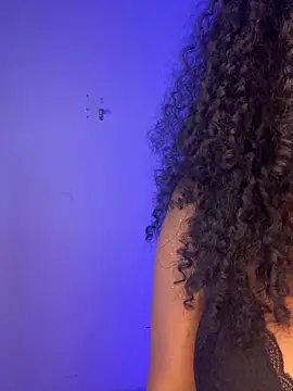 Snapshot of cataleya-miller_ chatting on September 29, 2025, 2:06 am cataleya-miller online show from September 29, 2025, 2:06 am