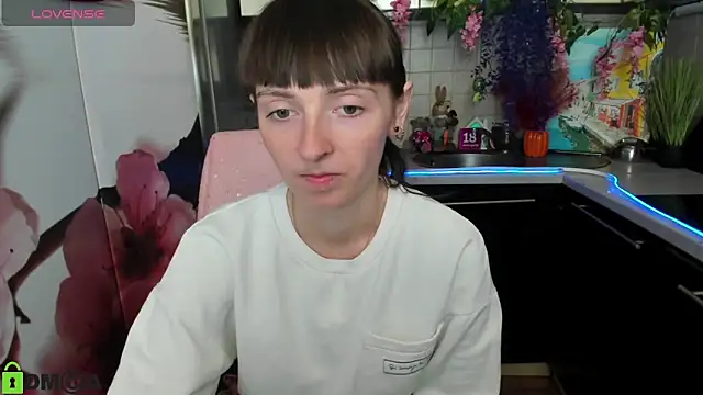 TayanaJons online show from April 24, 2026, 7:22 am