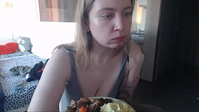 amanda kiss kiss online show from February 7, 2025, 2:15 pm