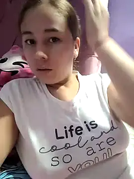 selena gomez2 online show from September 10, 2025, 2:22 am