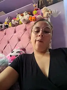 selena gomez2 online show from October 28, 2025, 2:09 pm