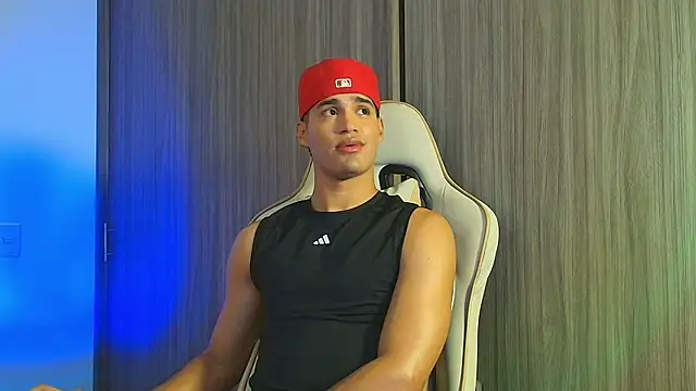 Jimmy Leeh  online show from November 8, 2025, 4:56 am