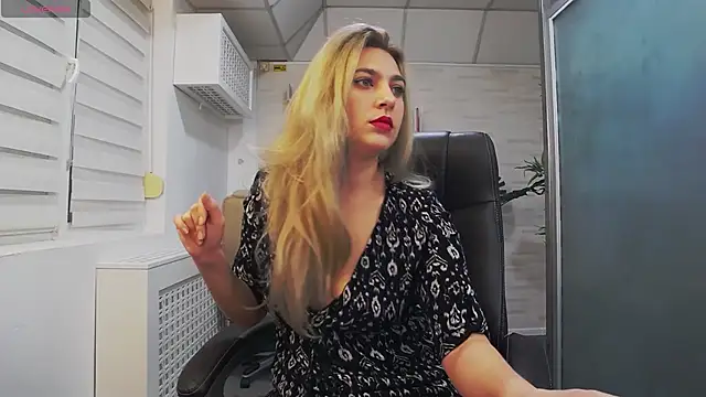 AvaBlue  online show from February 6, 2025, 4:10 am