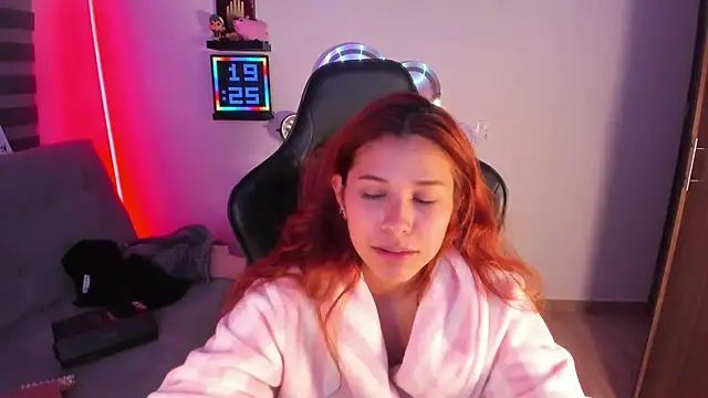 crystal bunny7 online show from October 17, 2025, 12:25 am