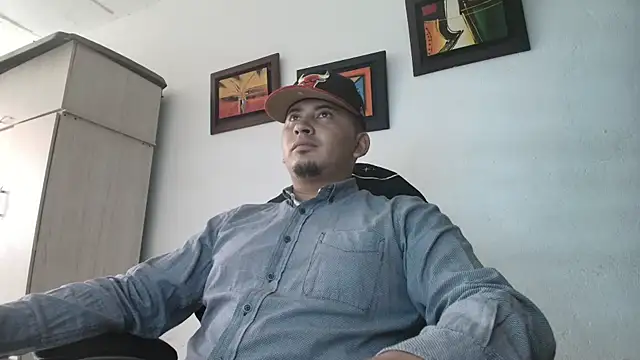 myke andrade online show from October 25, 2025, 8:14 pm