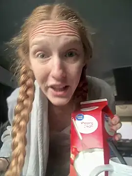 GoldenFlameGoddess online show from February 27, 2025, 3:59 pm