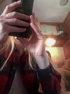 GoldenFlameGoddess online show from March 10, 2025, 10:13 pm