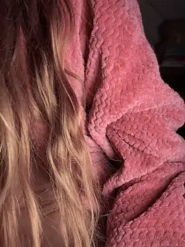 GoldenFlameGoddess online show from October 23, 2025, 2:16 pm