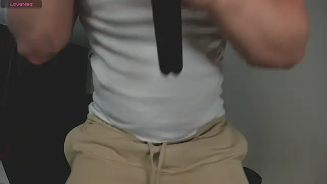 Findom guy online show from January 15, 2026, 10:35 pm