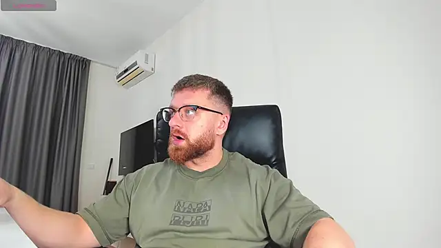 Findom guy online show from March 7, 2026, 11:18 am