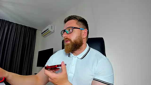 Findom guy online show from May 14, 2026, 6:04 pm