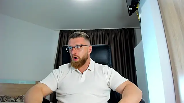 Snapshot of Findom_guy chatting on June 9, 2026, 4:51 pm Findom guy online show from June 9, 2026, 4:51 pm