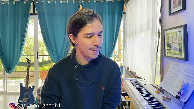 Antinoo Gnothi online show from December 9, 2024, 2:17 pm