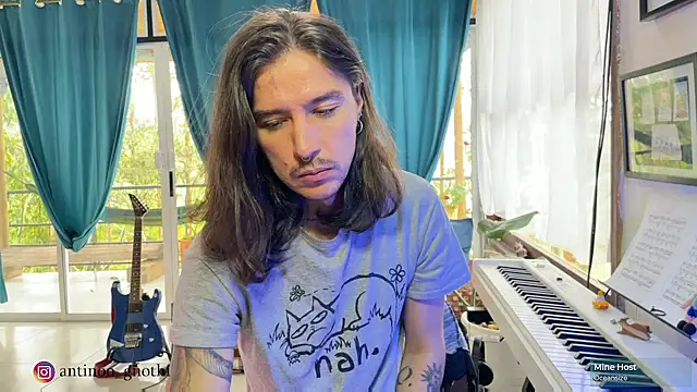 Antinoo Gnothi online show from December 13, 2024, 4:27 pm