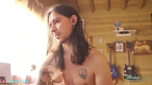 Antinoo Gnothi online show from November 9, 2025, 5:22 pm