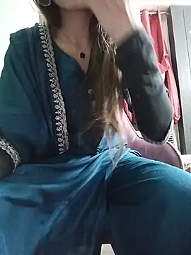 Noor Darliing online show from June 1, 2026, 3:36 pm