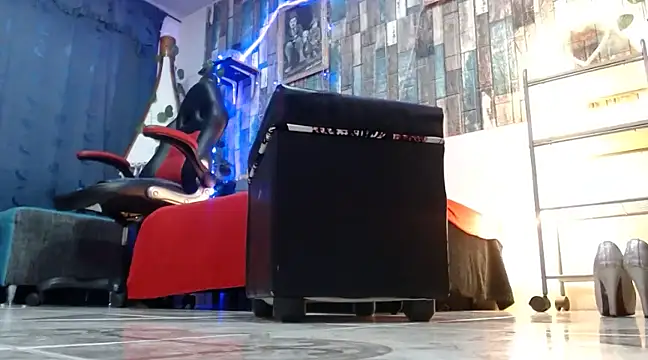 KarimaSarabe online show from December 24, 2024, 7:00 pm