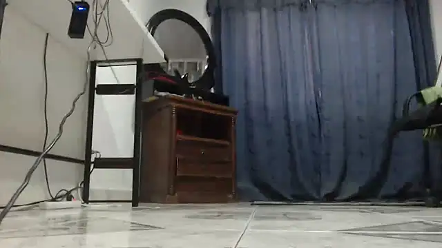 KarimaSarabe online show from October 7, 2025, 9:56 pm