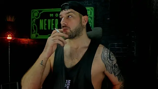 LexXHardy online show from February 6, 2025, 8:29 am