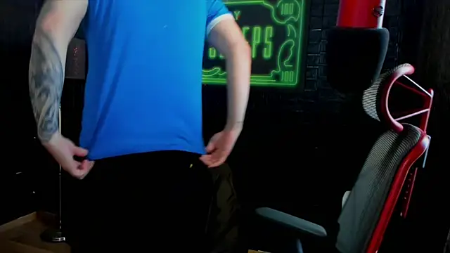 LexXHardy online show from February 24, 2025, 1:10 pm