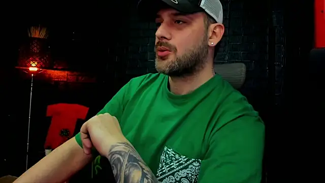 LexXHardy online show from March 8, 2025, 4:17 pm