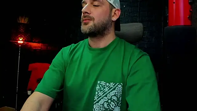 LexXHardy online show from March 8, 2025, 7:20 pm