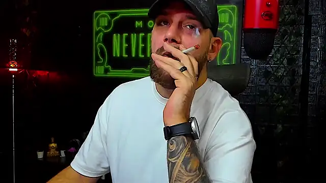 LexXHardy online show from October 9, 2025, 9:40 am