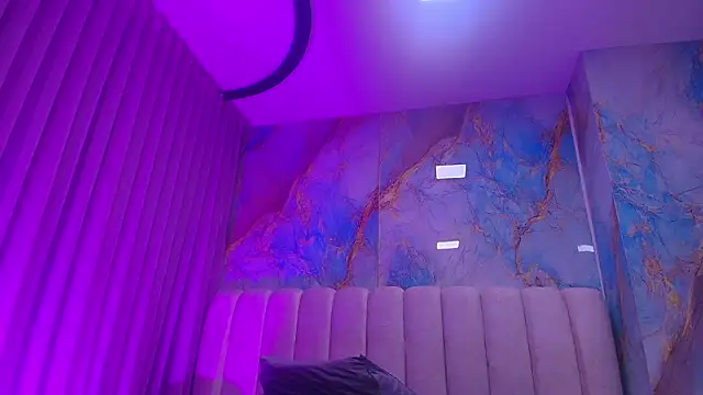  sex mia online show from March 21, 2026, 7:17 pm