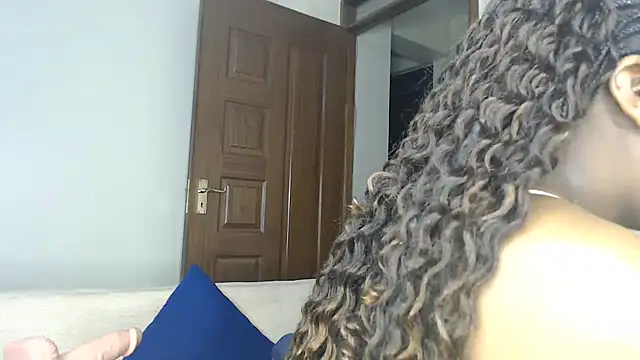NIKKIE LOVE online show from July 23, 2026, 2:20 am