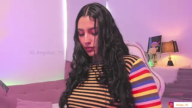 Snapshot of Anngel_1 chatting on February 2, 2026, 9:57 pm Anngel 1 online show from February 2, 2026, 9:57 pm