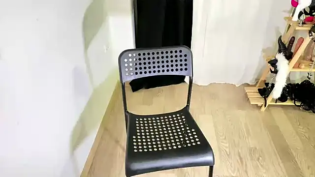 Nisha2708 online show from March 1, 2025, 9:26 pm