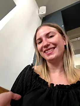 secretcrazy69 online show from September 13, 2025, 10:37 am