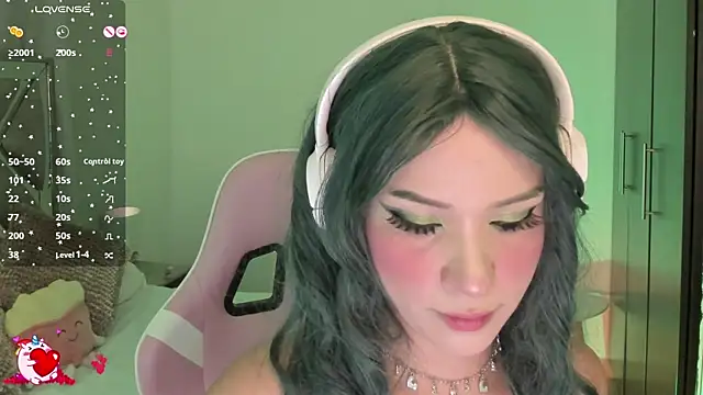 angel rouse  online show from March 18, 2025, 1:21 am