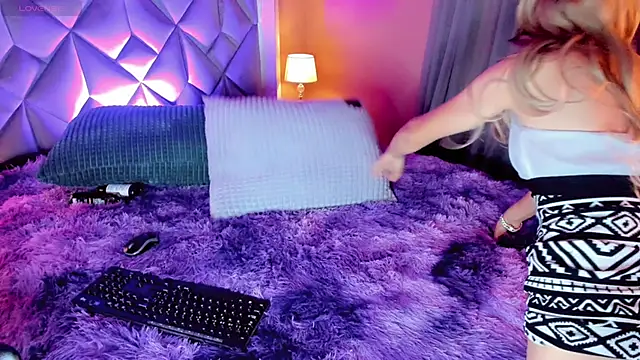 Rodd  y online show from March 8, 2025, 8:35 pm