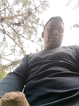 Diego leon27 online show from November 13, 2025, 9:14 pm