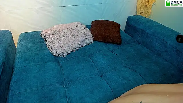 play sex18 online show from February 28, 2025, 11:56 pm