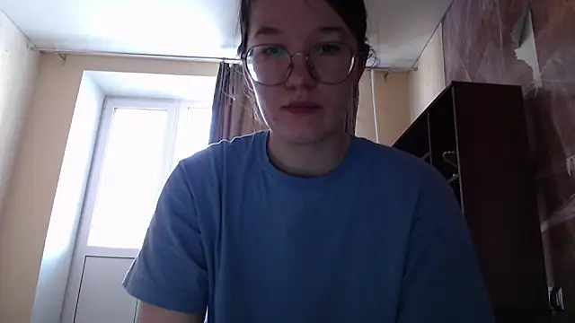 MiriamOr online show from February 13, 2025, 7:13 am