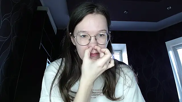 MiriamOr online show from March 21, 2025, 7:55 am