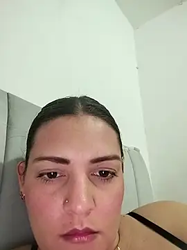 Snapshot of Mia_Hampton chatting on May 15, 2026, 6:37 pm Mia Hampton online show from May 15, 2026, 6:37 pm
