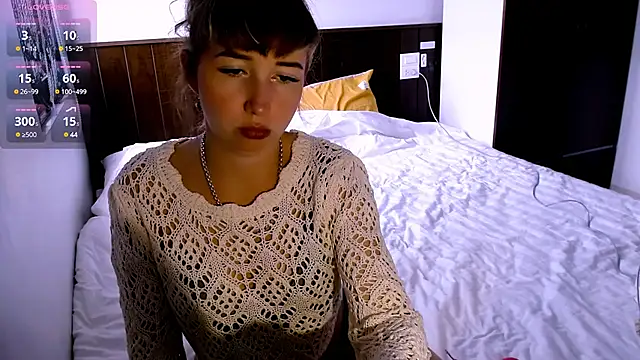 Snapshot of Cosmo_Riri chatting on February 23, 2025, 5:45 am Cosmo Riri online show from February 23, 2025, 5:45 am