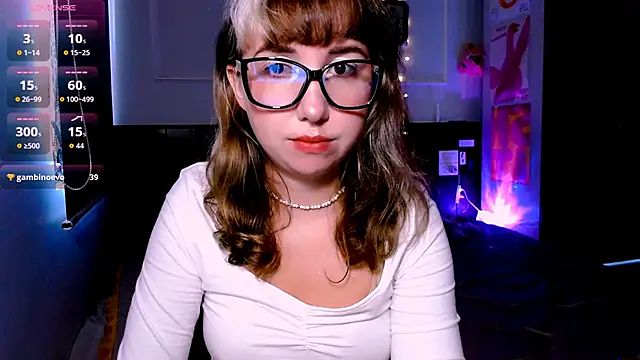 Snapshot of Cosmo_Riri chatting on September 10, 2025, 5:07 am Cosmo Riri online show from September 10, 2025, 5:07 am