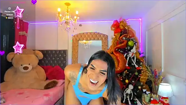 Samra Naugthy online show from December 21, 2024, 3:09 pm