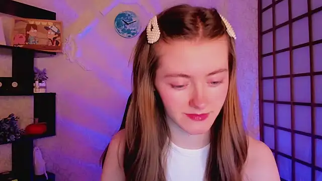 KateCuddle online show from December 12, 2024, 2:15 am