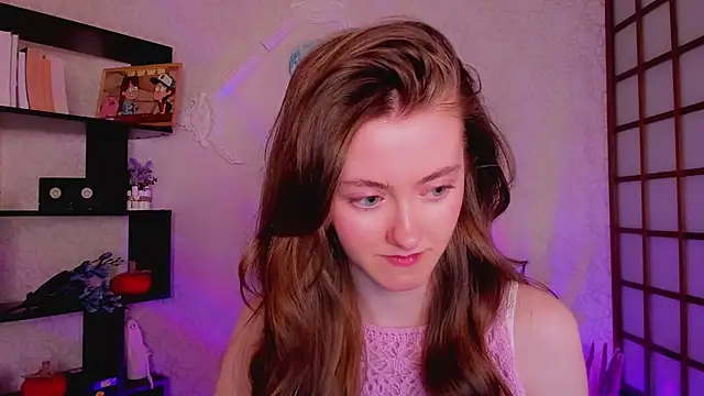 KateCuddle online show from December 19, 2024, 5:29 am